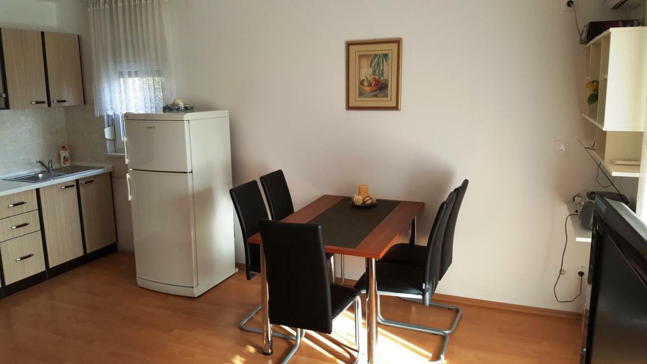 Appartement Marina à Biograd Na Moru Extérieur photo