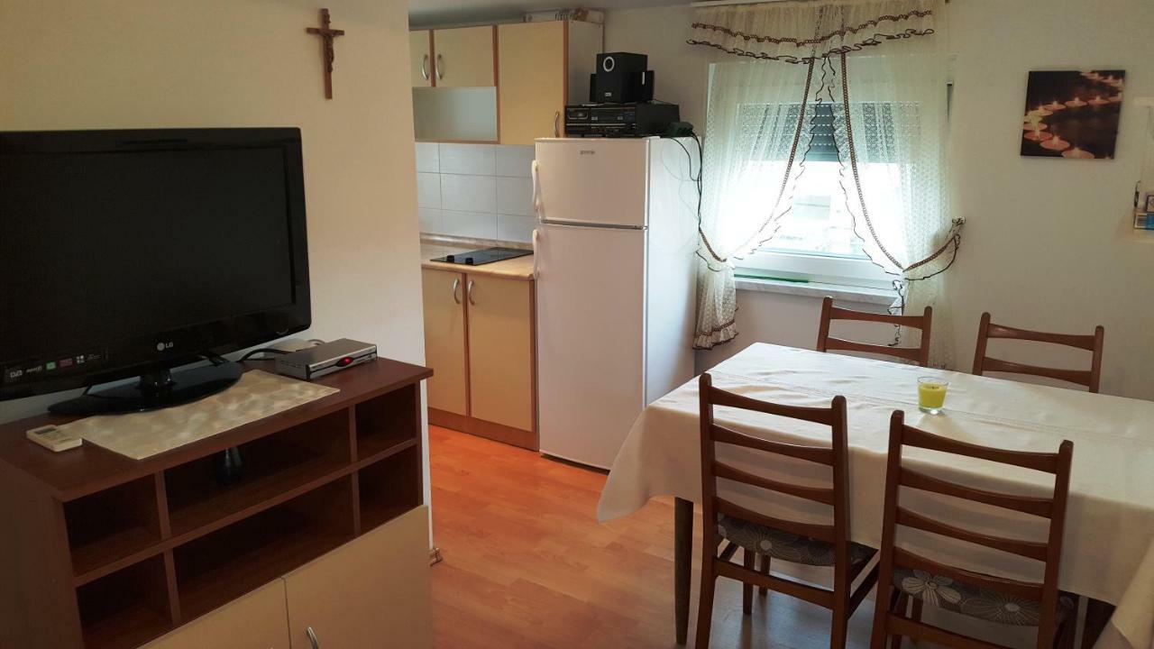 Appartement Marina à Biograd Na Moru Extérieur photo